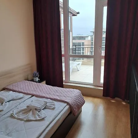 Luxor Apartament C4.3 * Sveti Vlas